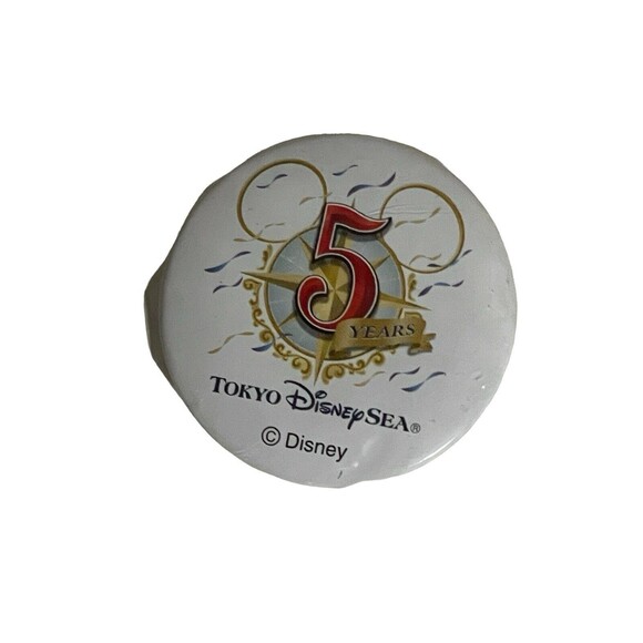 Tokio Disney Sea 5 Years JAPAN Button New ULTRA RARE - Picture 3 of 5